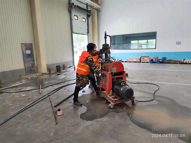 乌兰察布厂房地面下沉塌陷注浆加固施工